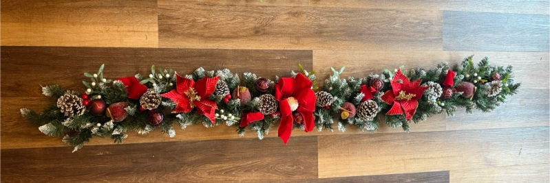 Red and Gold Garland